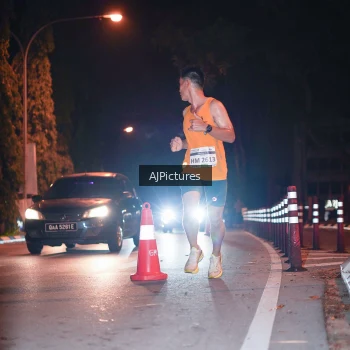 Runner Photo 3439268