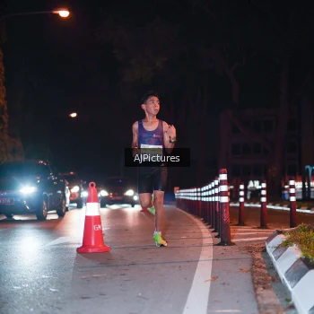 Runner Photo 3439275