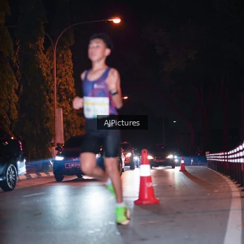 Runner Photo 3439276