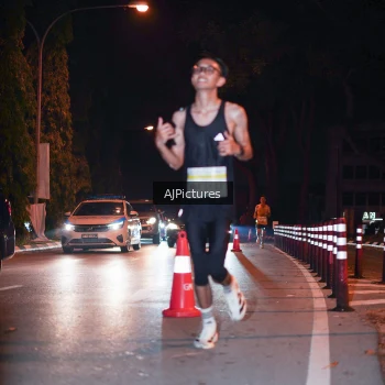 Runner Photo 3439277