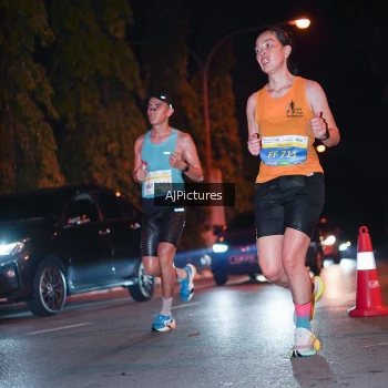 Runner Photo 3439285