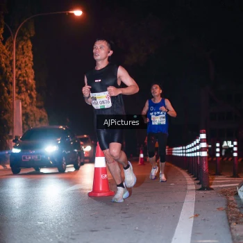 Runner Photo 3439292