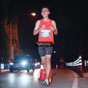 Runner Photo 3439295