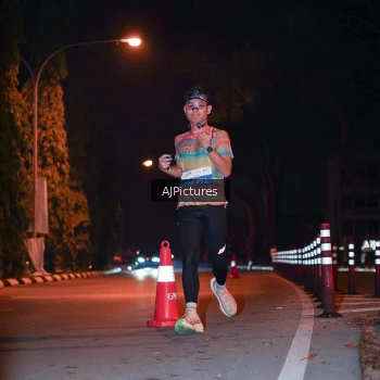 Runner Photo 3439298