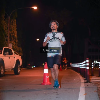 Runner Photo 3439309