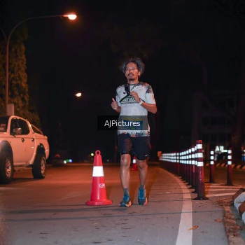 Runner Photo 3439310