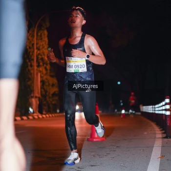 Runner Photo 3439340