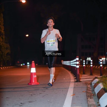 Runner Photo 3439355