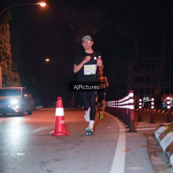 Runner Photo 3439356