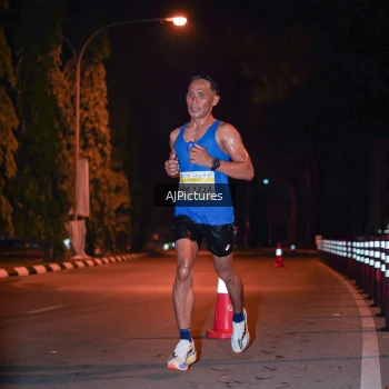 Runner Photo 3439360