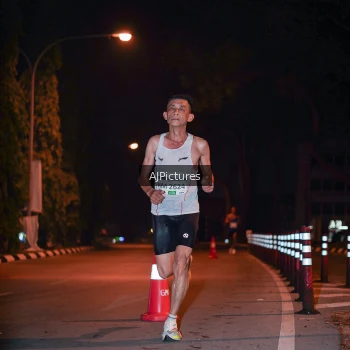 Runner Photo 3439362