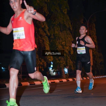 Runner Photo 3439377