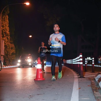 Runner Photo 3439380