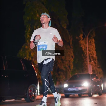 Runner Photo 3439384