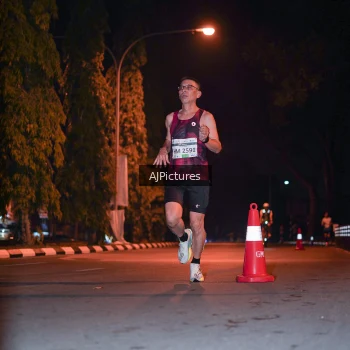Runner Photo 3439398
