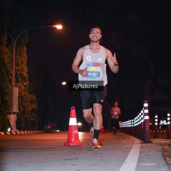 Runner Photo 3439402