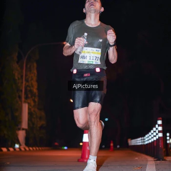 Runner Photo 3439406
