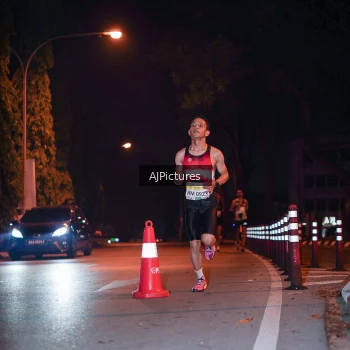 Runner Photo 3439416