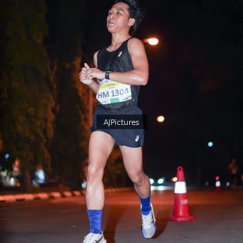 Runner Photo 3439417