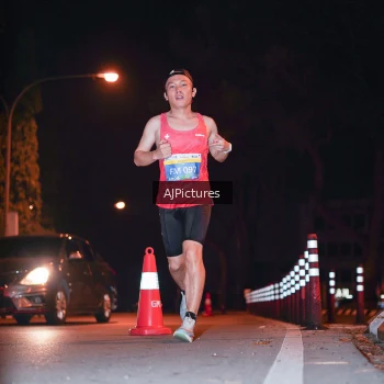 Runner Photo 3439430