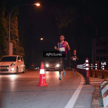 Runner Photo 3439441