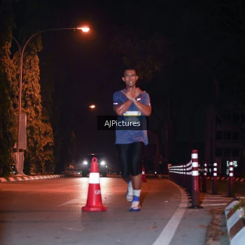Runner Photo 3439445