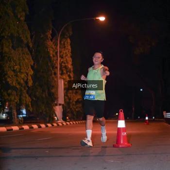 Runner Photo 3439451