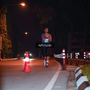 Runner Photo 3439452