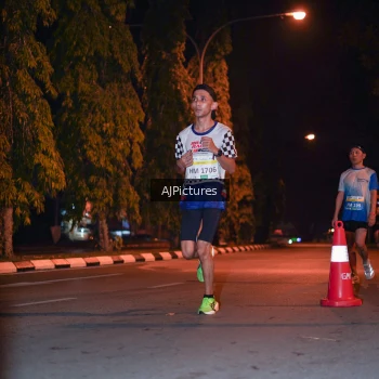 Runner Photo 3439457