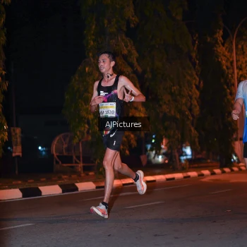 Runner Photo 3439458