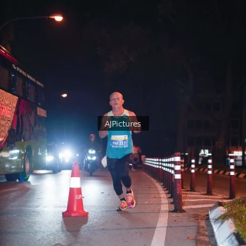 Runner Photo 3439497