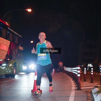 Runner Photo 3439498