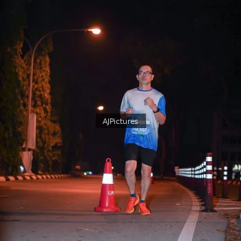 Runner Photo 3439523
