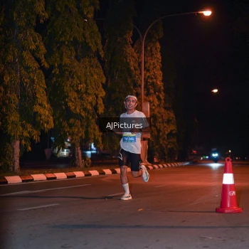Runner Photo 3439532