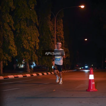 Runner Photo 3439533