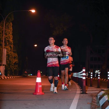 Runner Photo 3439541