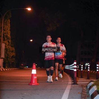Runner Photo 3439545