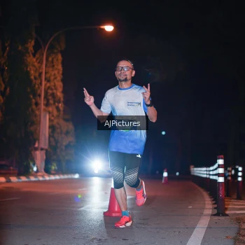 Runner Photo 3439558