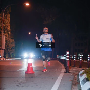 Runner Photo 3439559
