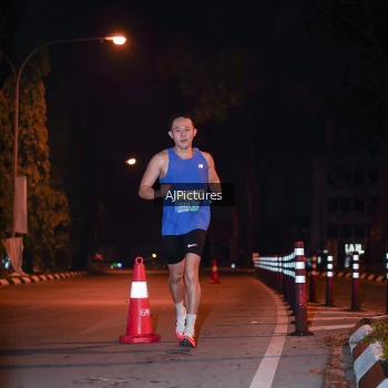 Runner Photo 3439564