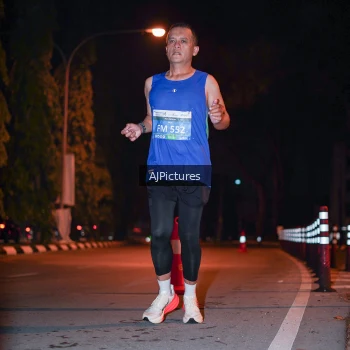 Runner Photo 3439579