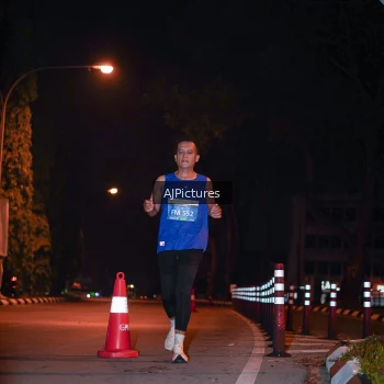 Runner Photo 3439583