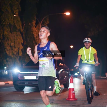 Runner Photo 3439598