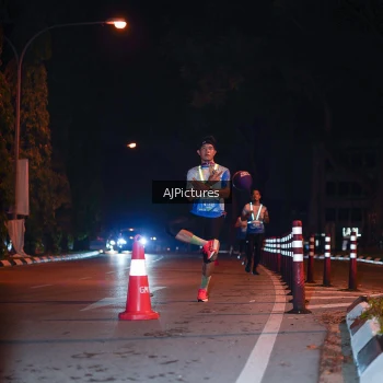 Runner Photo 3439611