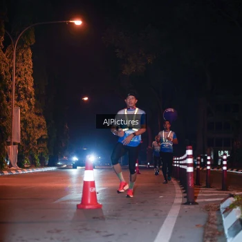 Runner Photo 3439613