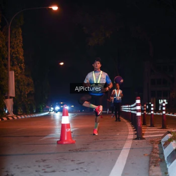 Runner Photo 3439614