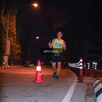 Runner Photo 3439626