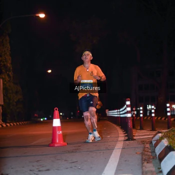 Runner Photo 3439634