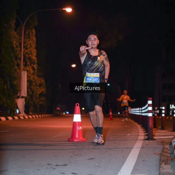 Runner Photo 3439636