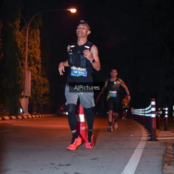 Runner Photo 3439637